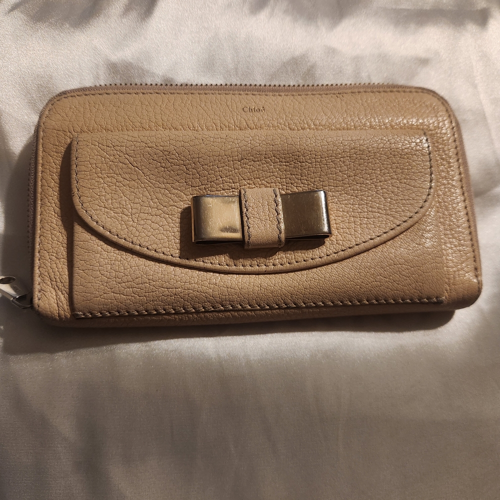 Chloe Beige Leather Wallet with Bow Accent